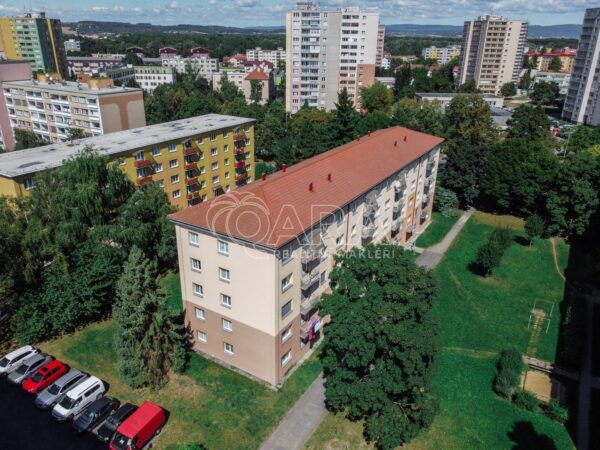 Prodej prosvětleného bytu 2+1 s&nbsp;balkonem  Přerov, ul. Tř. 17. listopadu