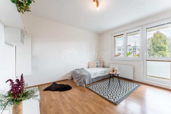 Prodej bytu 2+1, 45,5 m&sup2; s&nbsp;lodžií, ul. V Sídlišti, Rousínov
